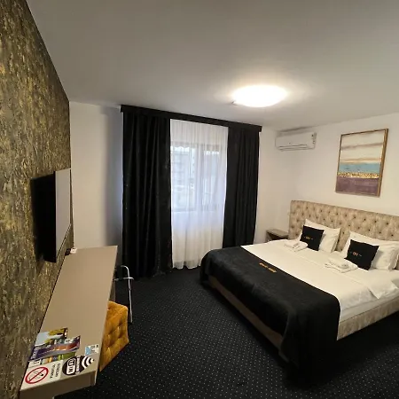 Guest house Renato House 3*
